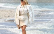 Pamela Anderson Recreates Baywatch at the Chanel Show